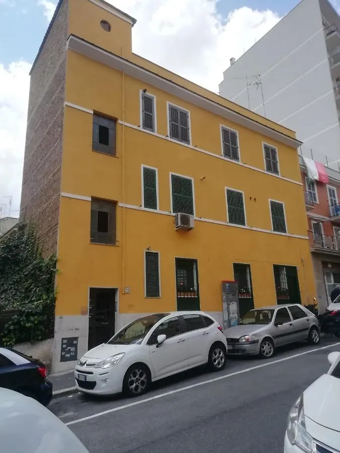 Apartment Urbino 33 Roma