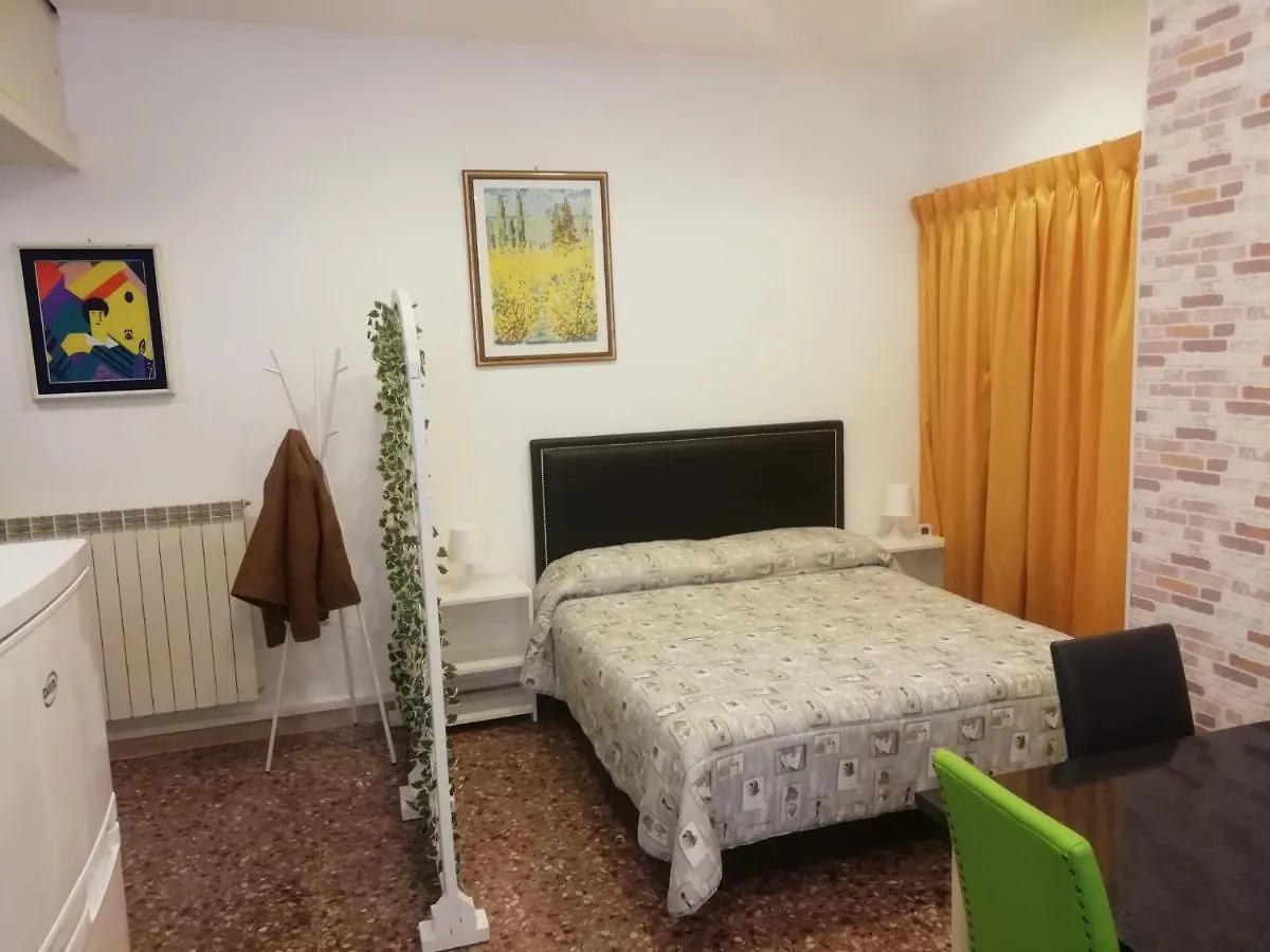 Apartment Urbino 33 Roma
