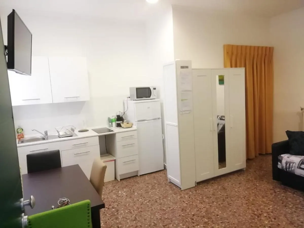 Apartment Urbino 33 Roma